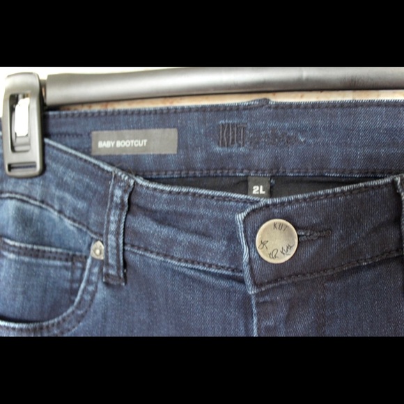 Kut from the Kloth | Baby Bootcut Dark Wash Jeans - Picture 10 of 11